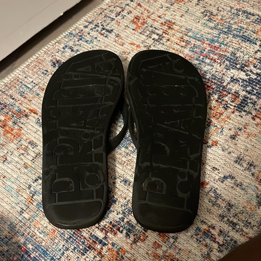 Authentic Prada flip flops. - Picture 6 of 8